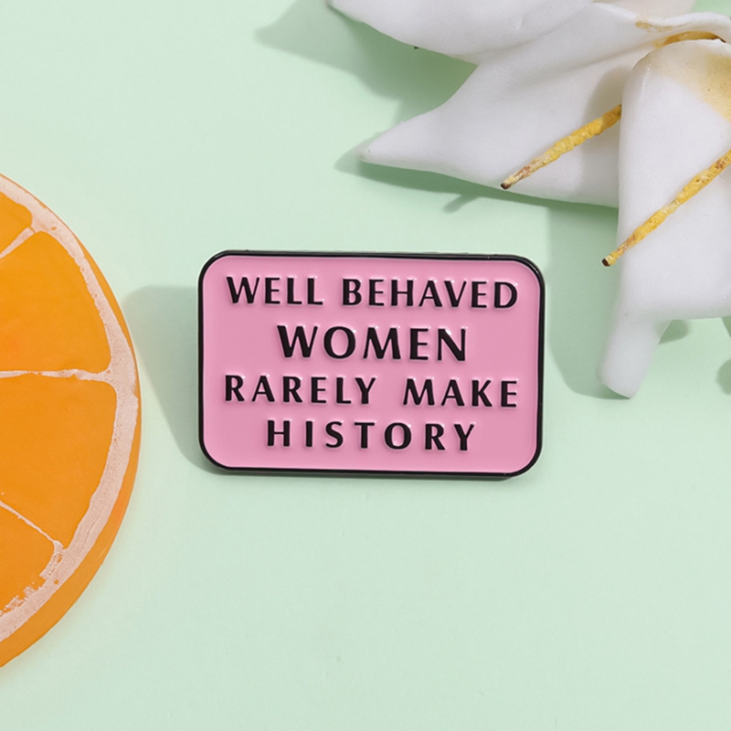 Well Behaved Women Rarely Make - Jewelry Making History recension och pris